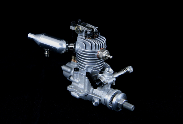 世界最小のマイクロ４サイクル模型エンジンの製作を目指して/わんぱく 